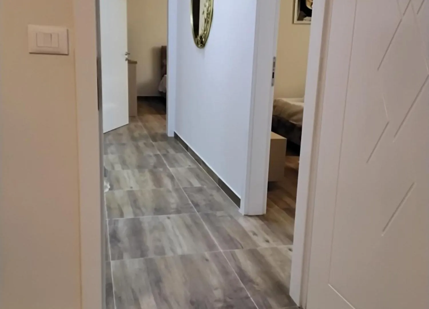 Cozy Centrally Located Room For Up To Three Or Four Guests Family Rooms 10 Min Walk From City Center Tirana Apartment